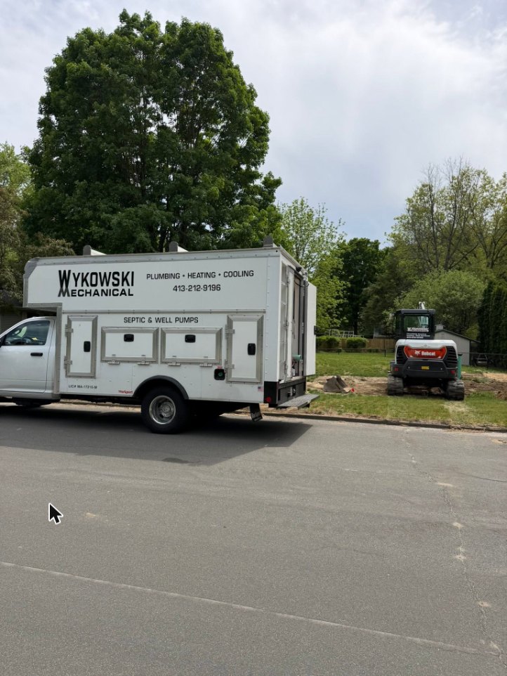 Wykowski Mechanical service truck on a job site